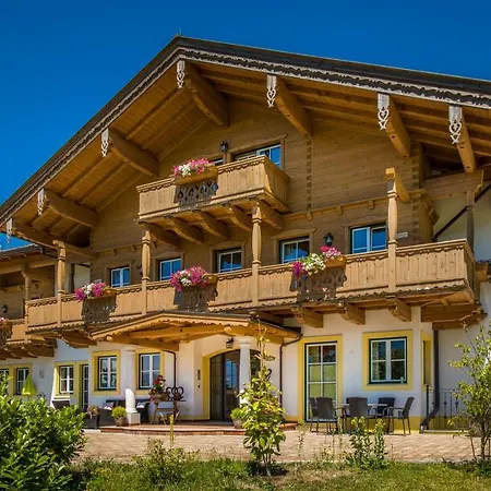 Apartment Mitterbichlhof St. Johann im Pongau