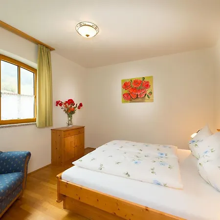 米特毕歇尔公寓 * 蓬高圣约翰